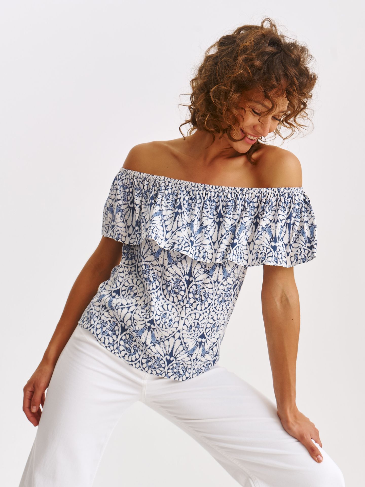 Bluzka damska bluzka krótki rękaw granatowa - SBK2956GR z krótkim rękawem - TOP SECRET - Odzieżowy sklep internetowy TOP SECRET