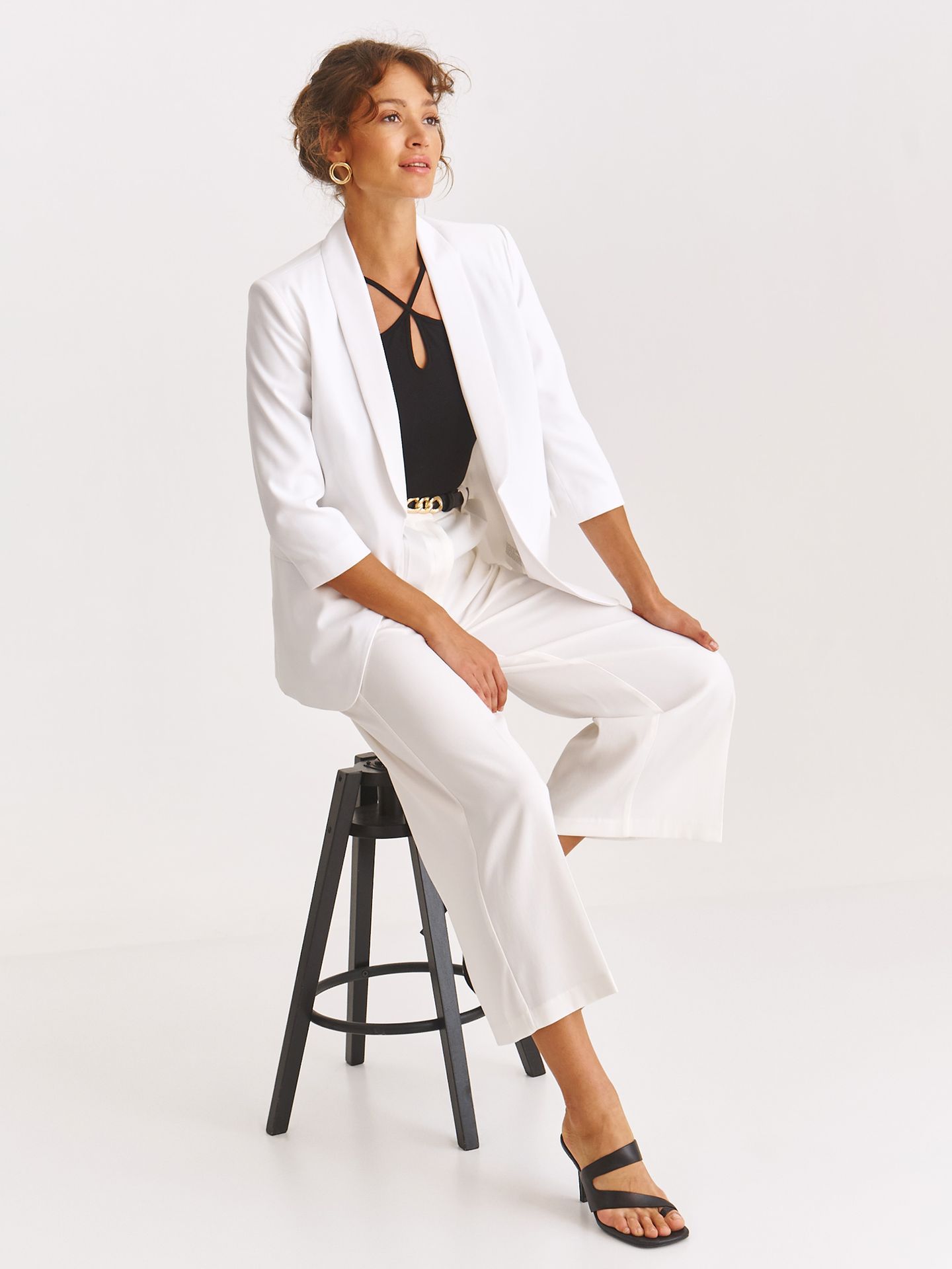 żakiet damski biały - SZK0728BI żakiet - TOP SECRET - Odzieżowy sklep internetowy TOP SECRET