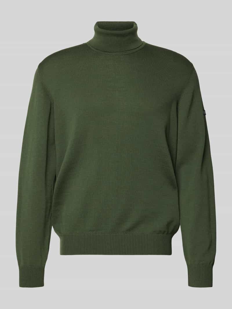 Sweter z dzianiny z golfem