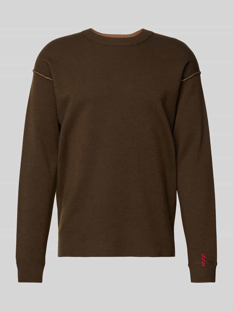 Sweter z dzianiny z okrągłym dekoltem