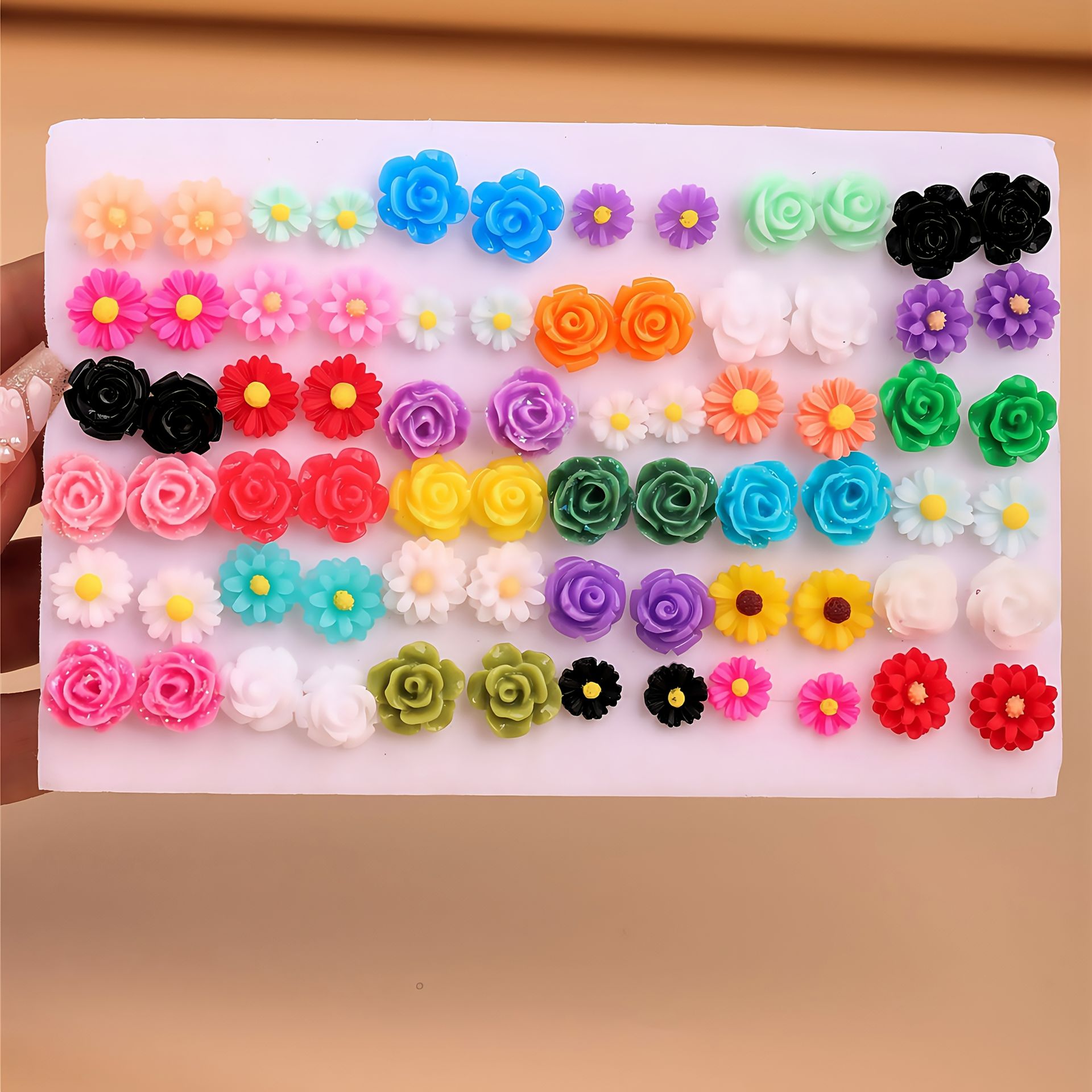 TEMU Zestaw 36 Par Kolczyków z Motywem Róż i Kwiatów, Nowoczesne i Wszechstronne Akcesoria Damskie, Podkreślające Modny Temperament, Idealne na Boże