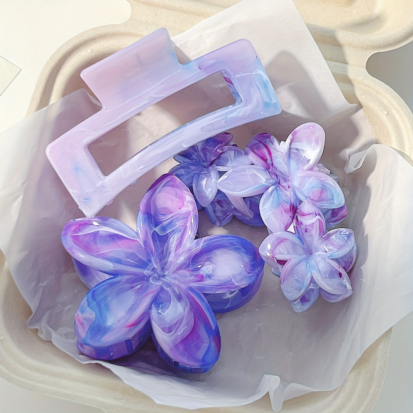 TEMU 3 szt. Spinki do Włosów w Marmurowy Wzór, Hawajski Styl na Wakacje – Półuprzążka z Klipsem Rekinem, Elegancka i Uniwersalna Spinka do Leniwego