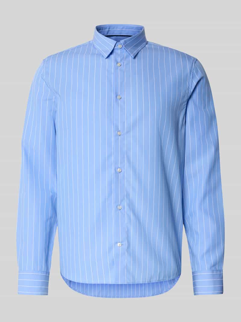 Koszula biznesowa o kroju slim fit z listwą guzikową