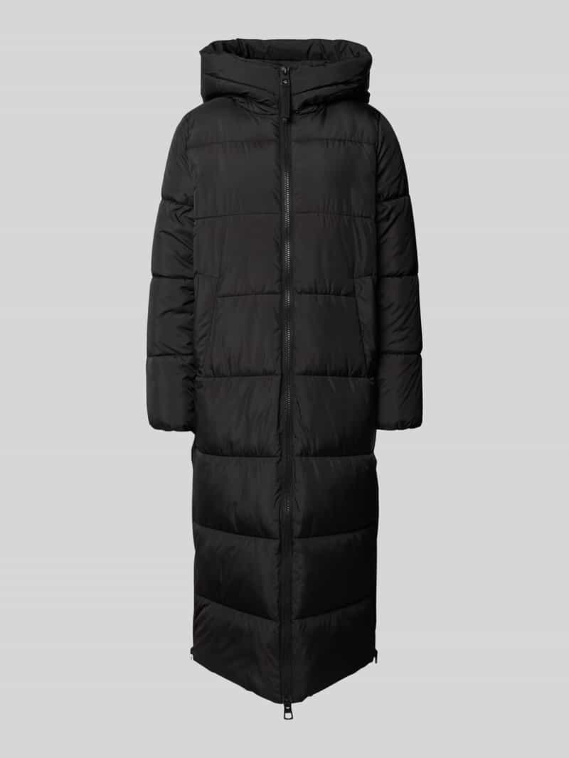 Płaszcz pikowany z kapturem