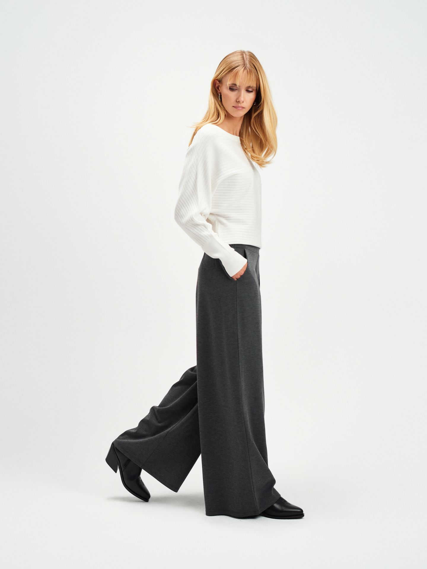 Eleganckie spodnie z zakładkami