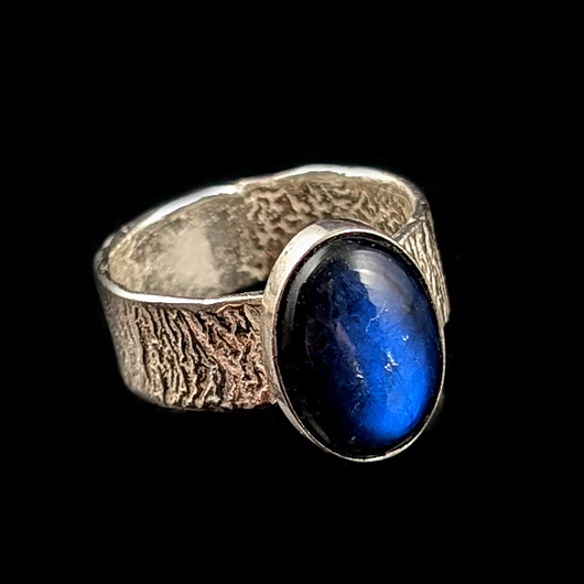 Pierścionek klasyczek- labradoryt