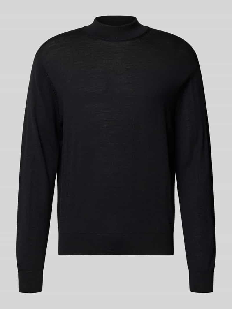 Sweter z dzianiny z prążkowanymi wykończeniami