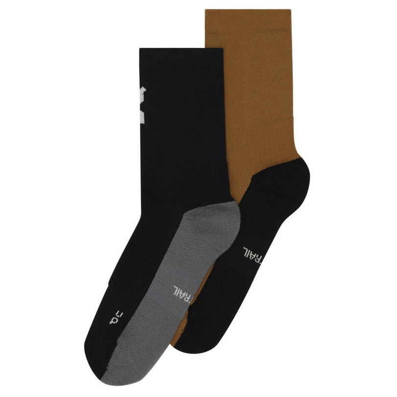 Skarpetki On Running Trail Sock High 2-pack Rozmiar skarpet: 39-42 / Kolor: czarny/pomarańczowy