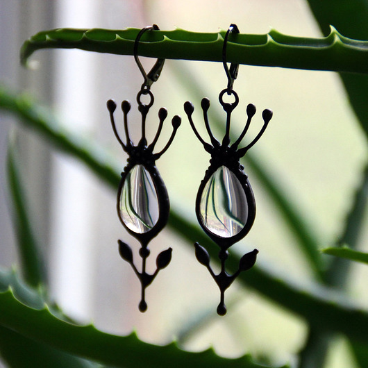 Eleganckie, wiszące kolczyki kwiaty o wyjątkowym boho designie