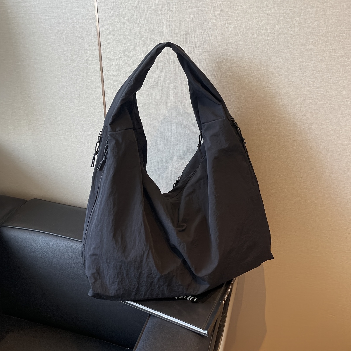 TEMU Stylowa, uniwersalna, codzienna torba w jednolitym kolorze, z wieloma kieszeniami, wielo-sekcjowa, o dużej pojemności, w kształcie półksiężyca