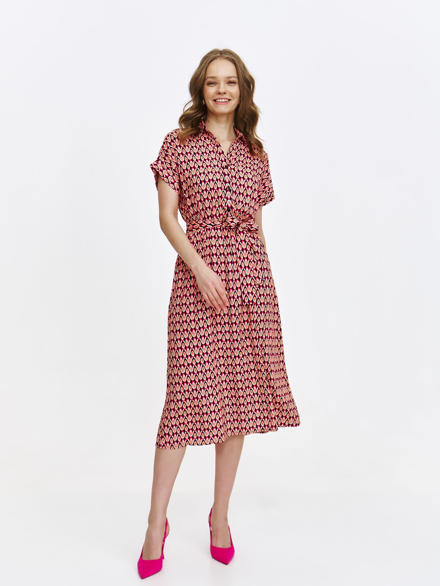 Wzorzysta szmizjerka o długości midi