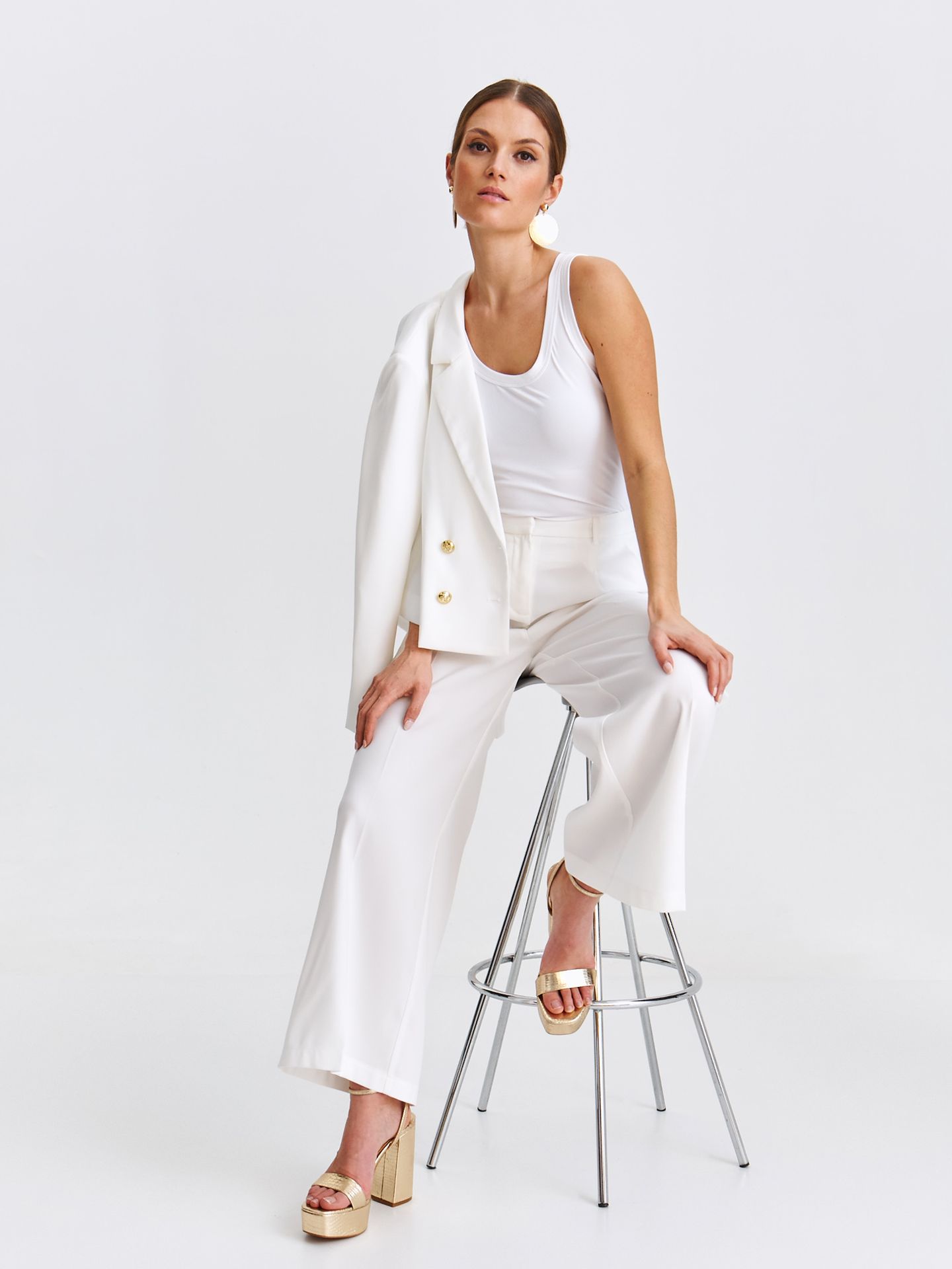 żakiet damski kremowy - SZK0731BI żakiet - TOP SECRET - Odzieżowy sklep internetowy TOP SECRET