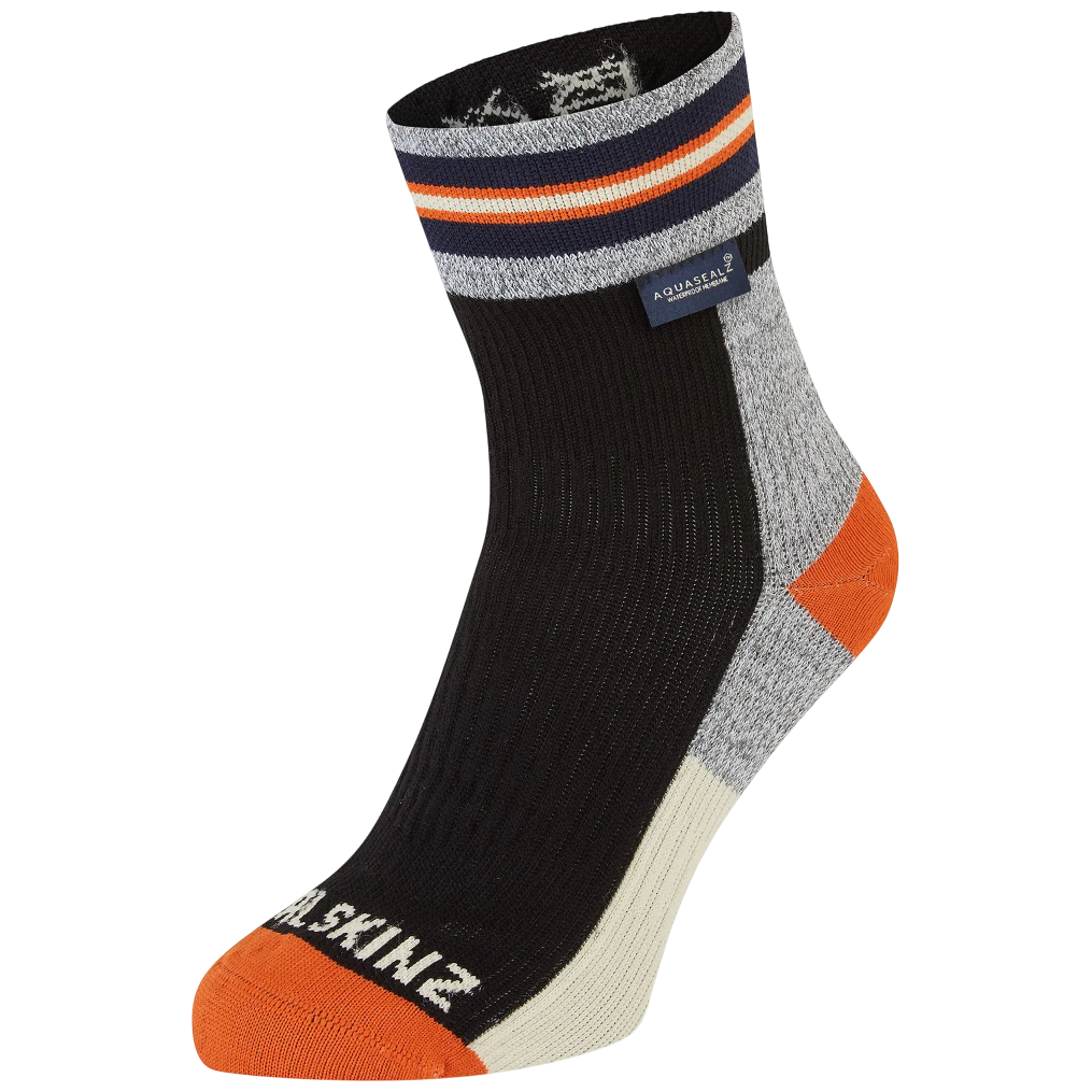 Wodoodporne skarpety SealSkinz Surlingham-A Rozmiar skarpet: 43-46 / Kolor: czarny