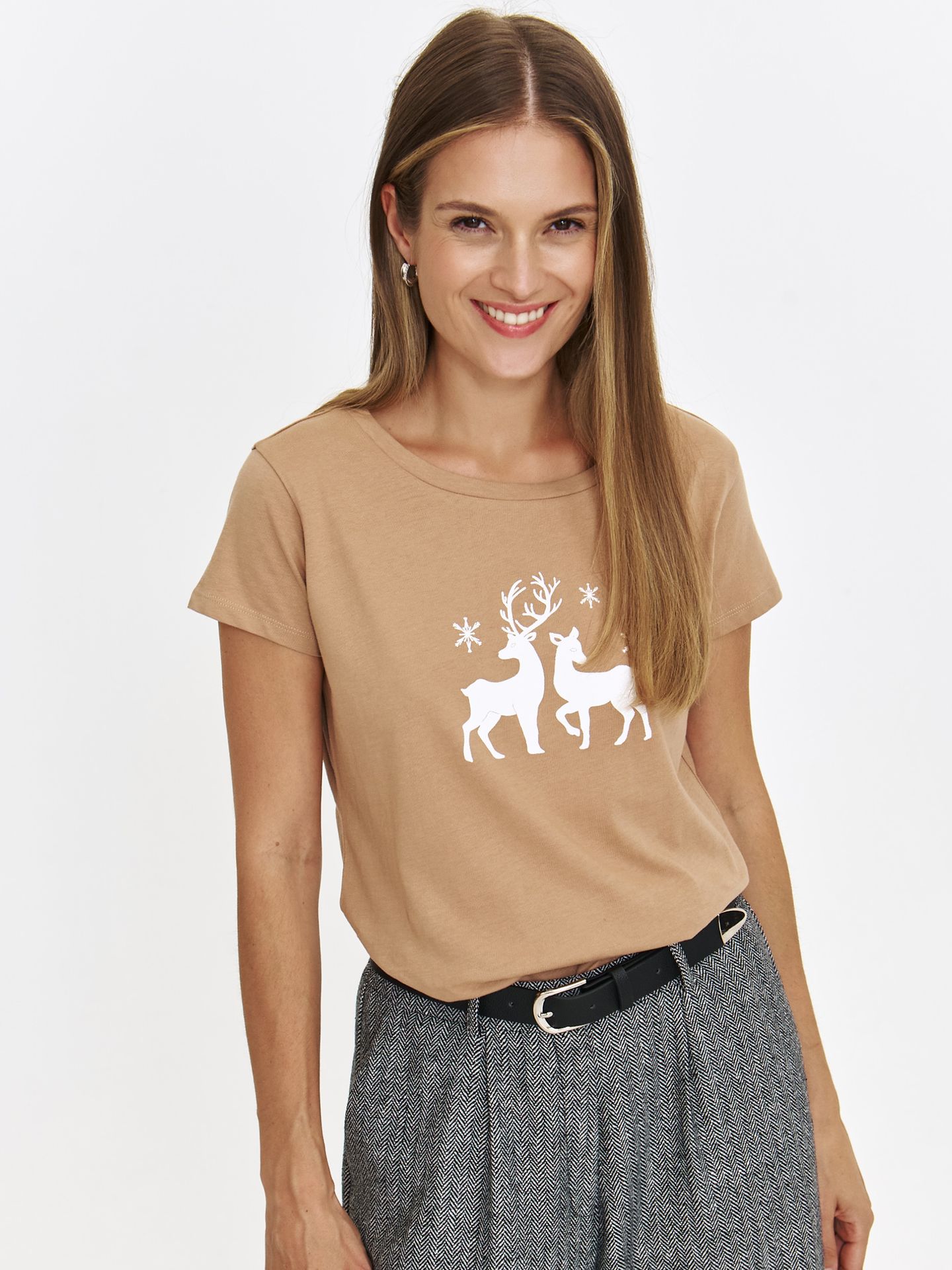 Beżowy t-shirt z nadrukiem