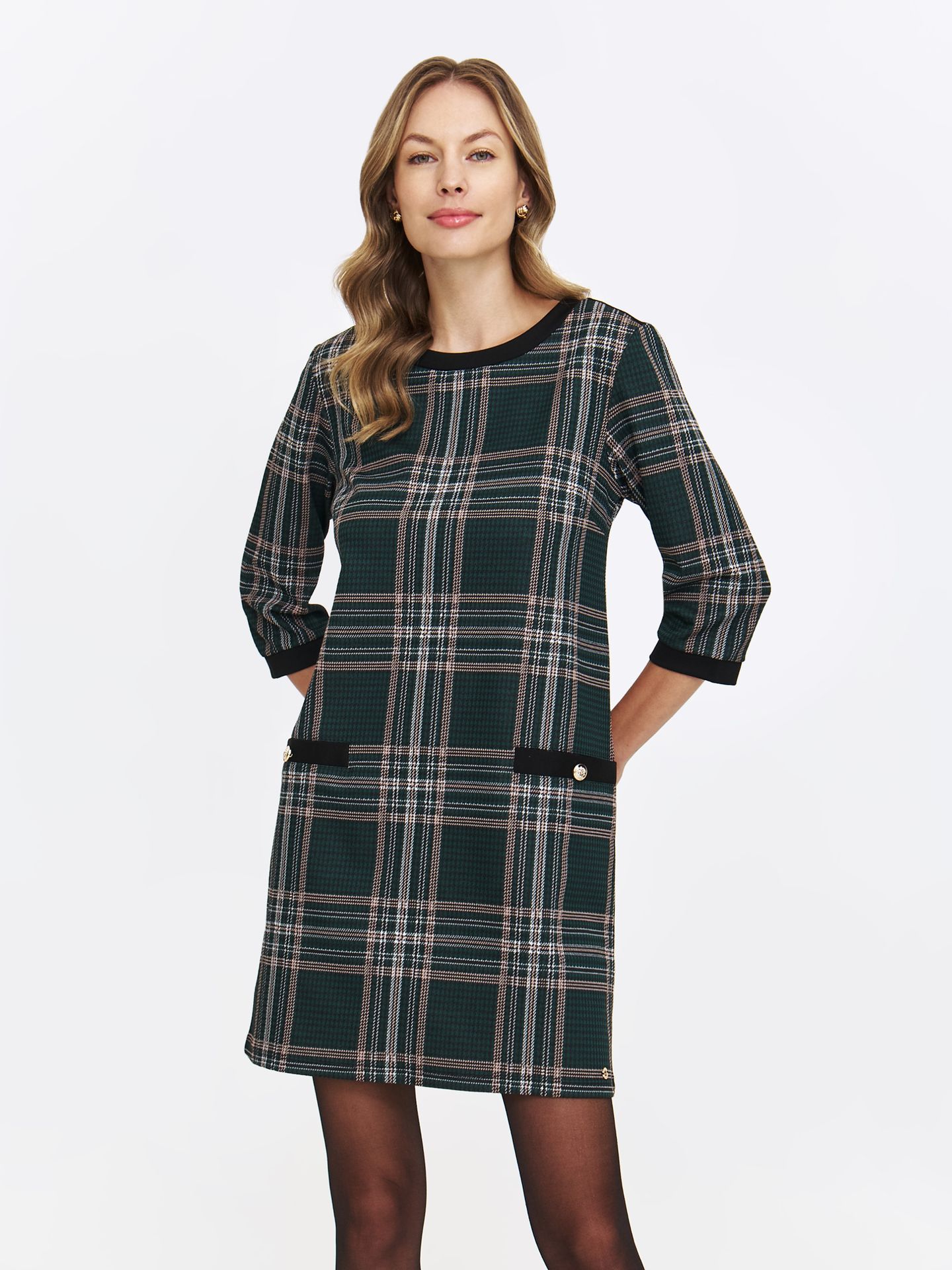 Prosta sukienka mini w kratę