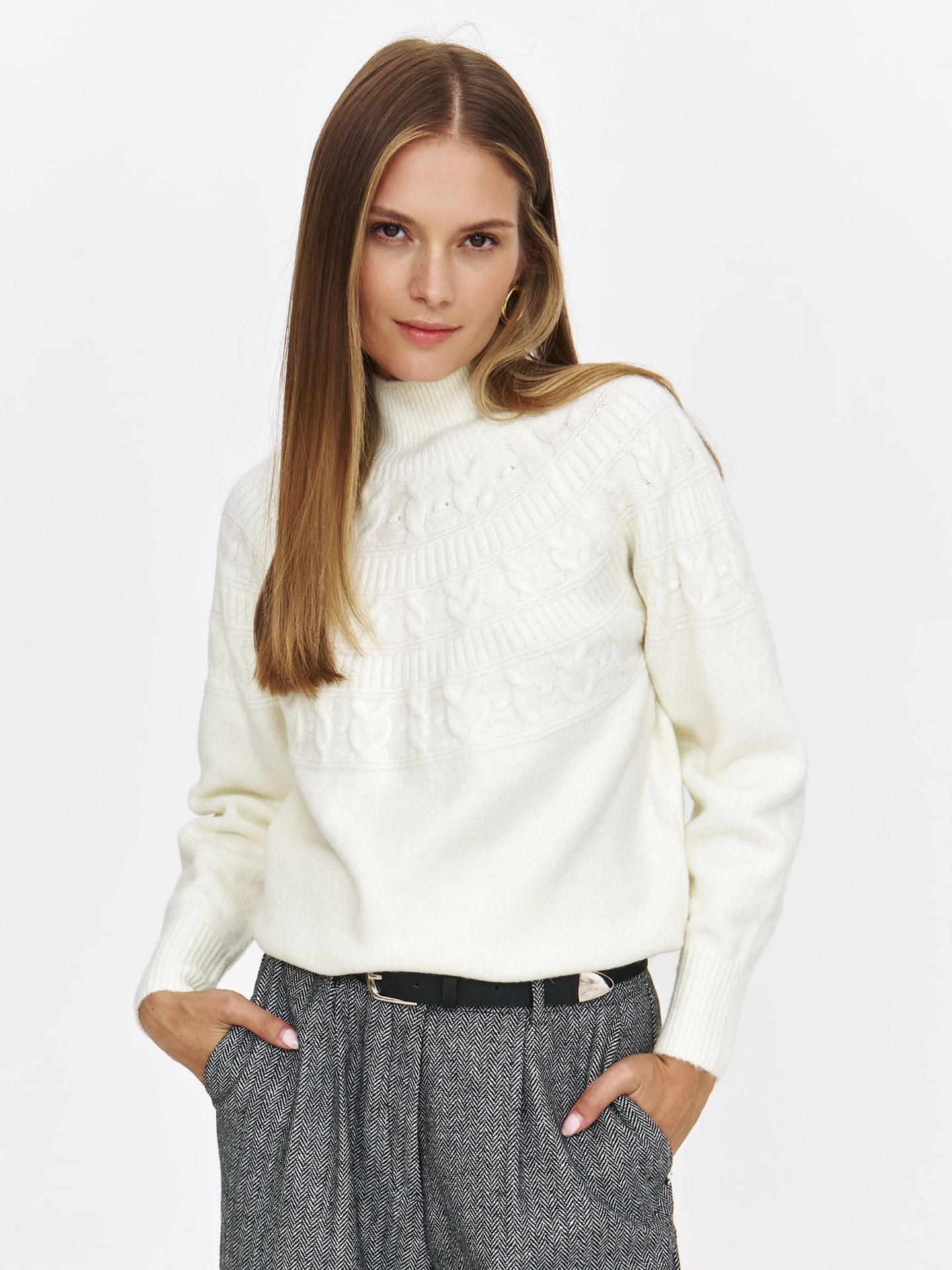 Kremowy golf z grubej dzianiny