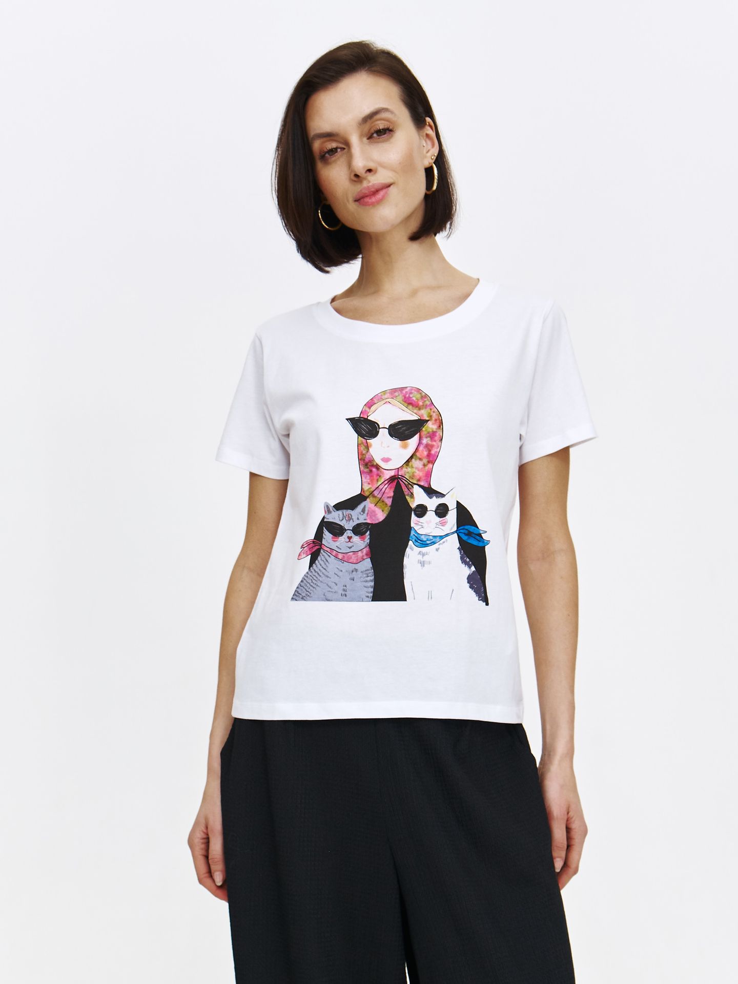 Stylowy top z grafiką