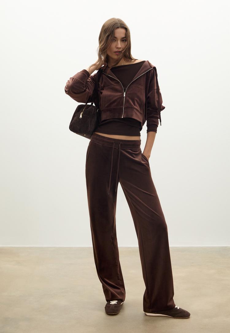 Stradivarius Pantalón jogger terciopelo Brązowy S