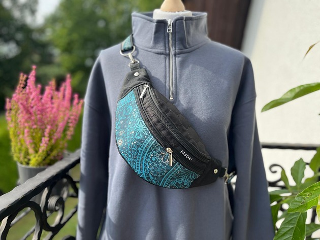 Nerka M Turquoise Paisley + miniportfelik gratis