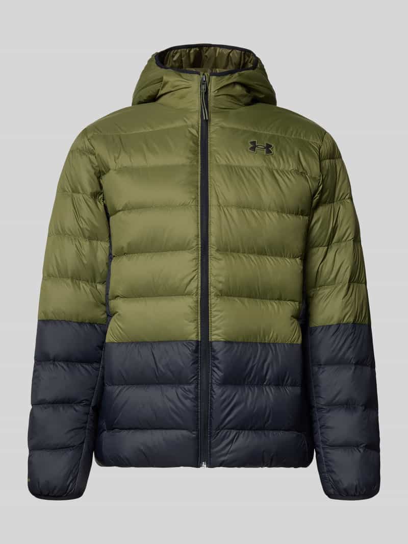 Kurtka pikowana z logo