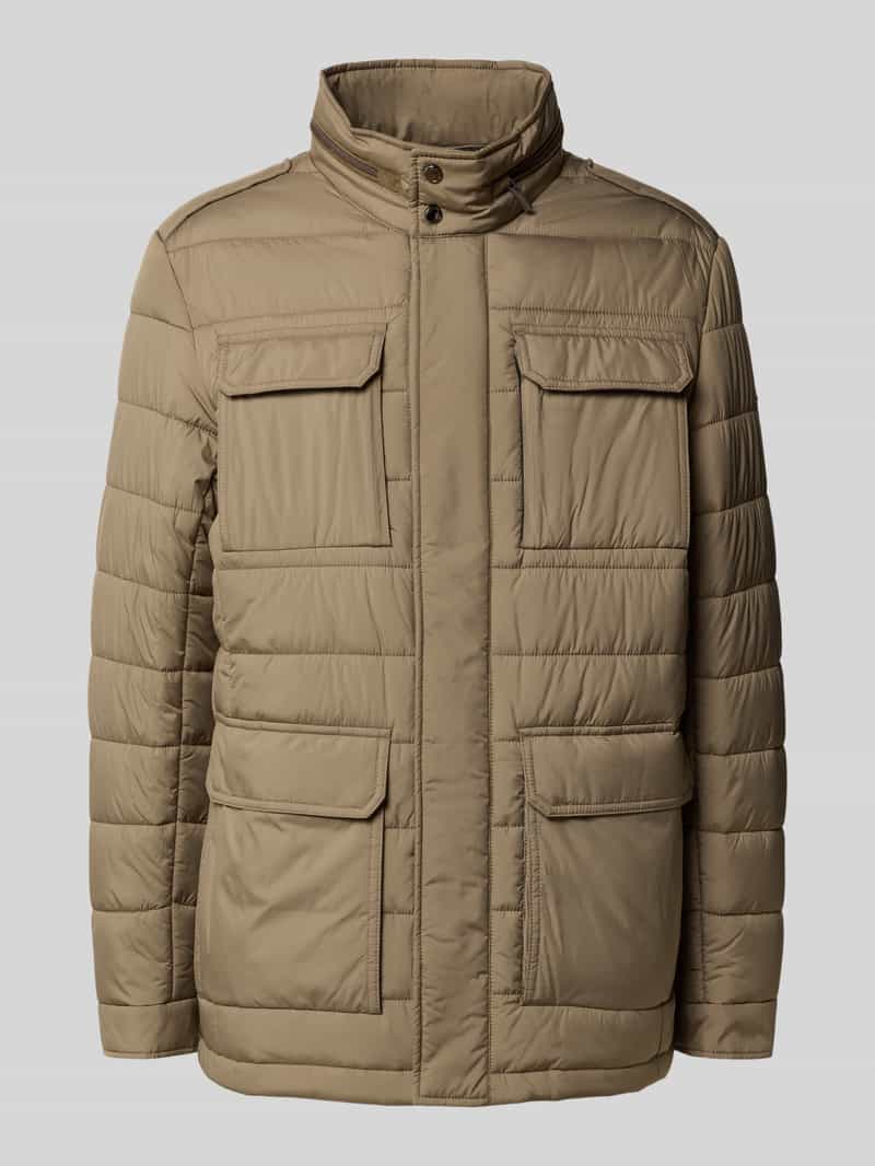 Kurtka pikowana ze stójką i kieszeniami z patką