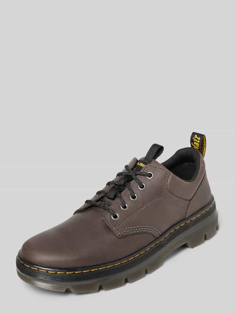 Buty sznurowane z detalem z logo