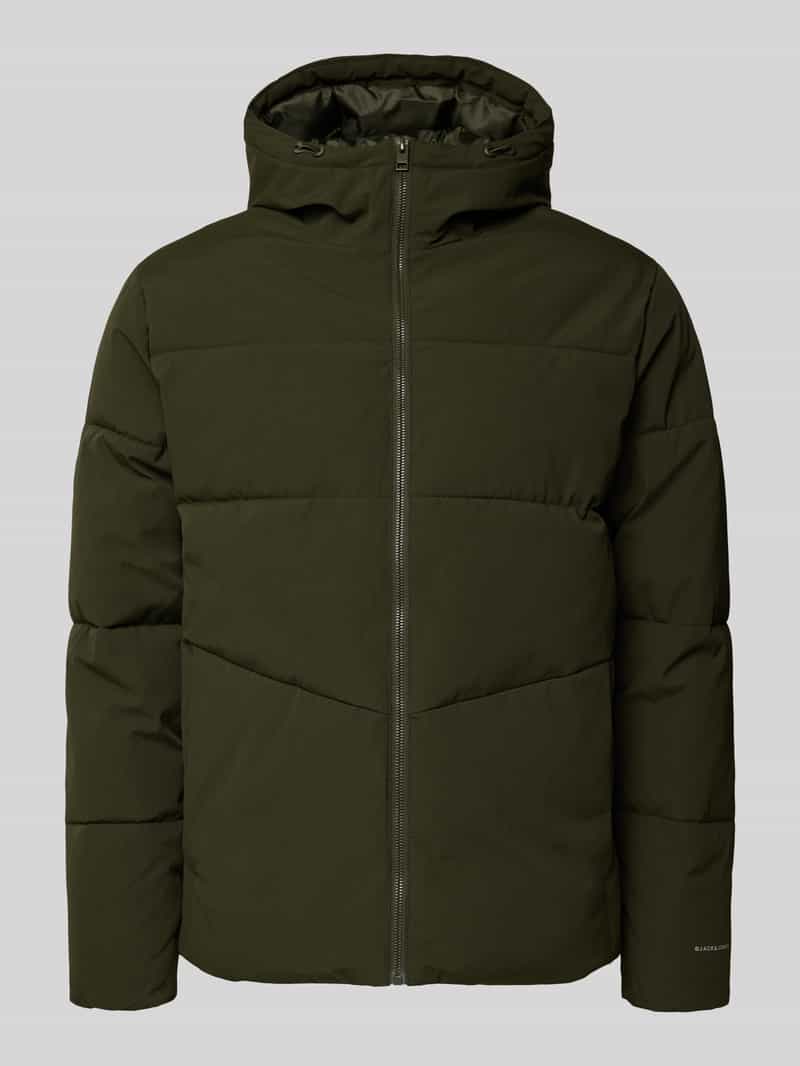 Kurtka pikowana z kapturem