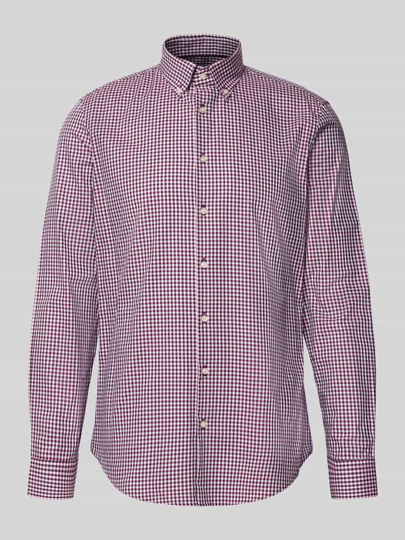 Koszula casualowa o kroju regular fit z kołnierzykiem typu button down