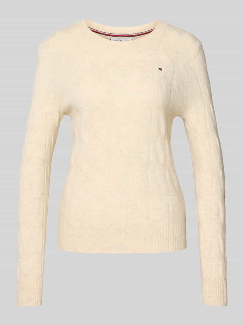 Sweter o kroju regular fit z dzianiny z czystej wełny ze ściegiem warkoczowym