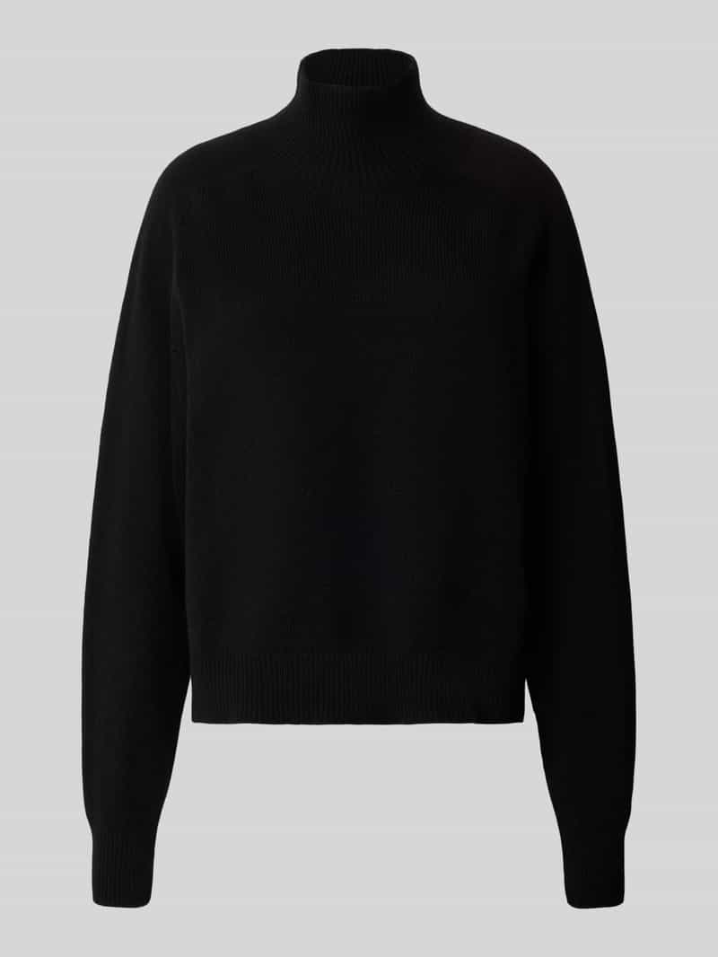 Sweter z dzianiny ze stójką