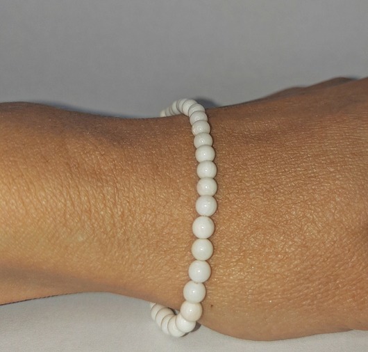 Bransoletka z białego korala