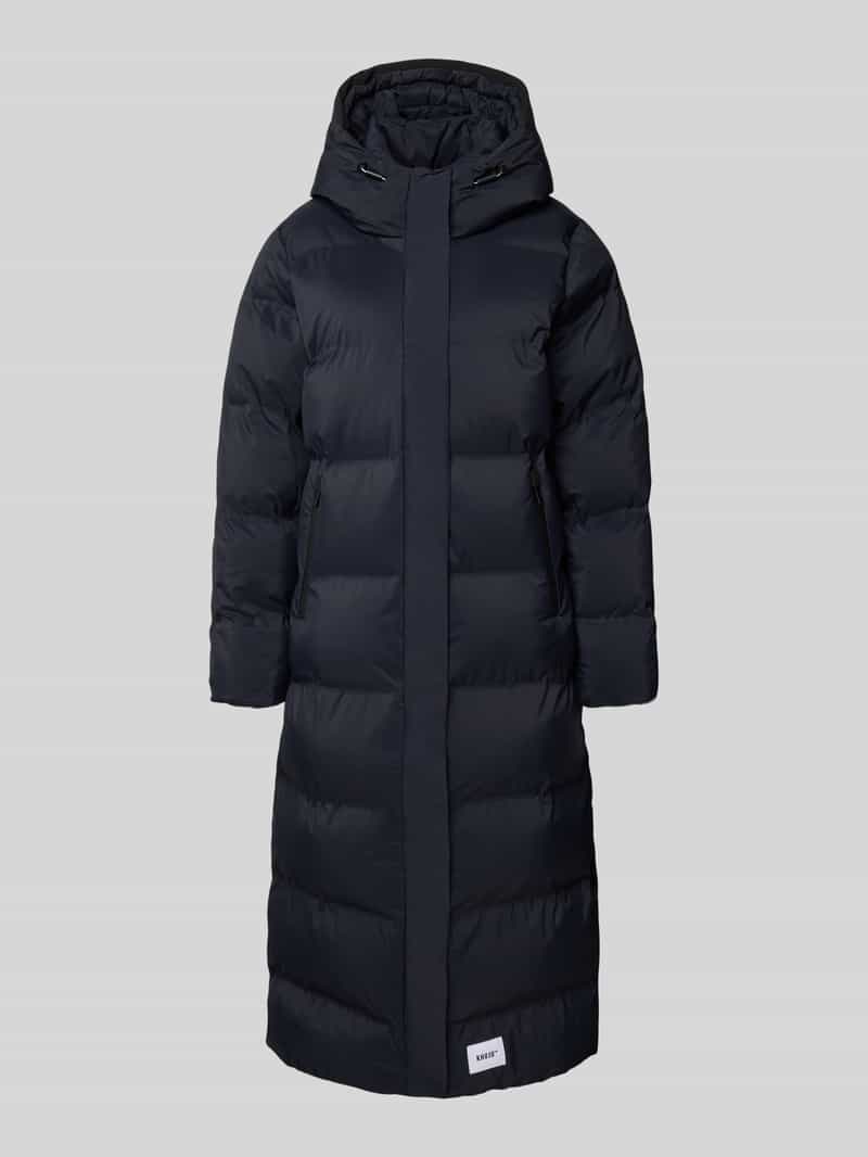 Płaszcz pikowany z kieszeniami zapinanymi na zamek błyskawiczny model ‘MAYLA3’