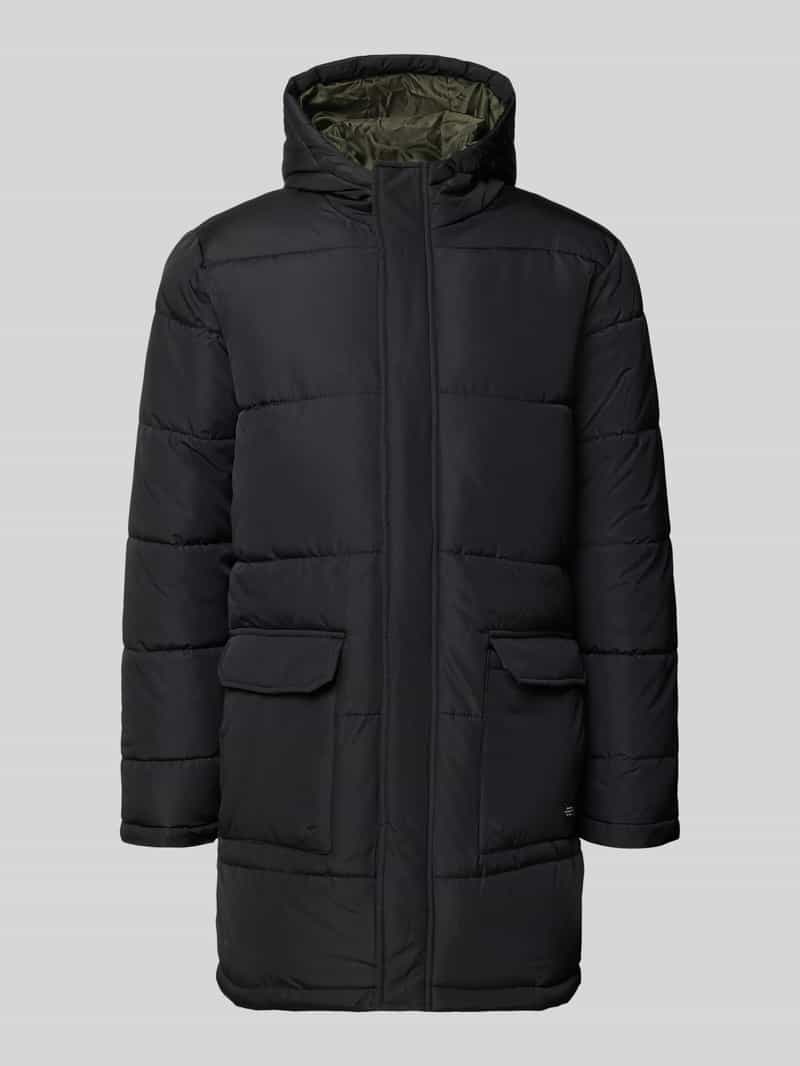 Płaszcz pikowany z kieszeniami z patką model ‘ELWIN’