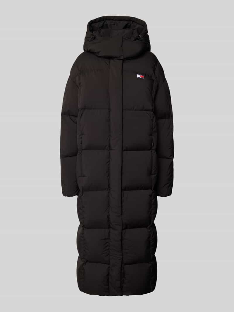 Płaszcz puchowy o kroju comfort fit z odpinanym kapturem model ‘ALASKA’