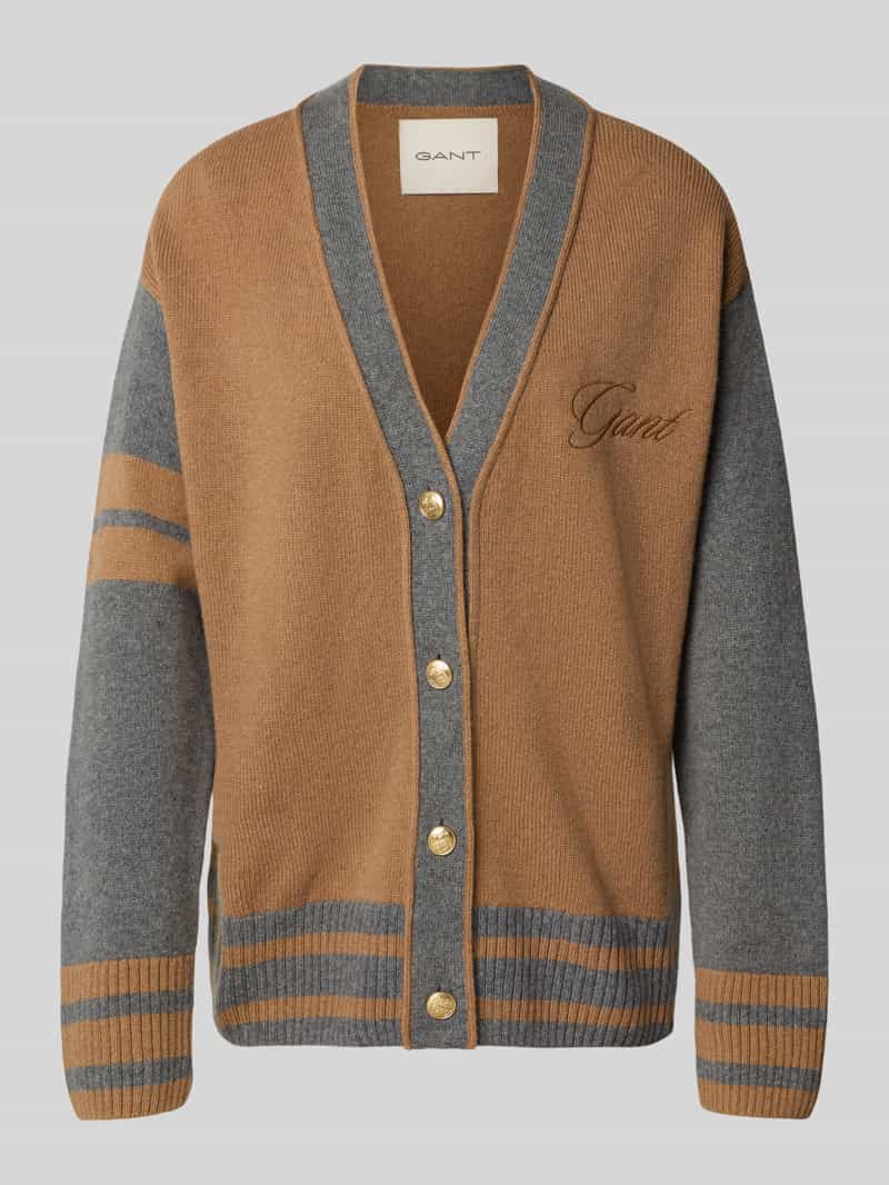 Kurtka z dzianiny z listwą guzikową