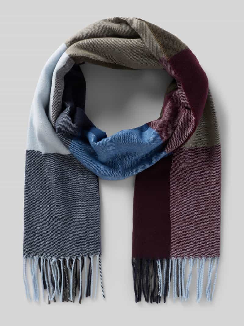 Szal z imitacji dzianiny