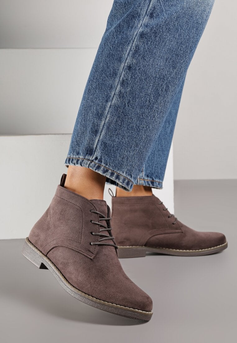 Brązowe Klasyczne Botki Trzewiki Vices z Imitacji Zamszu Atavitta