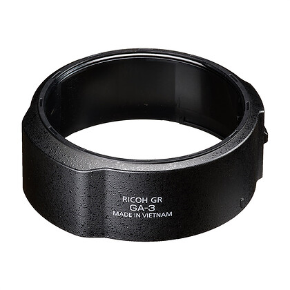 Adapter obiektywu Ricoh GA-3 (umożliwia stosowanie konwerterów oraz filtrów 49mm z aparatem Ricoh GR IV)