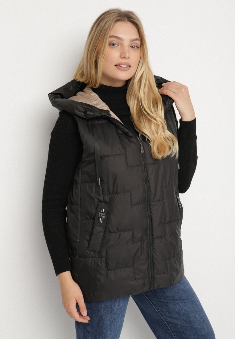 Czarna Pikowana Kamizelka z Kapturem i Sznurkami Imvila