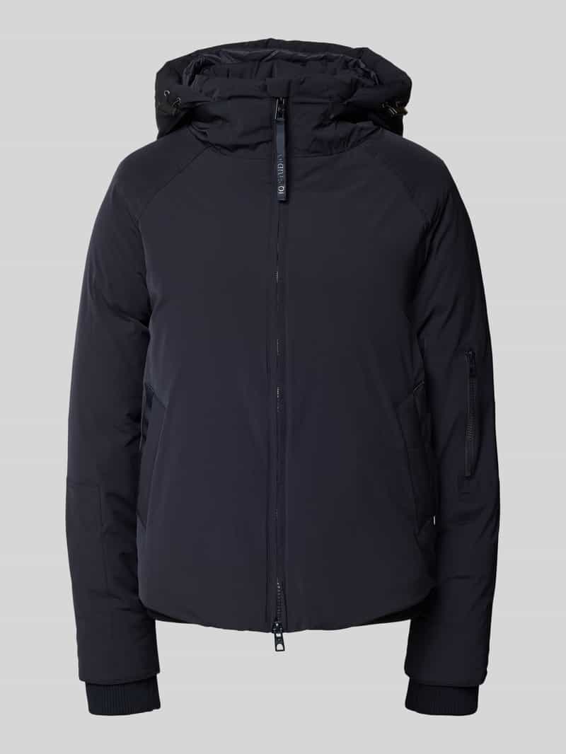 Kurtka puchowa z zamkiem błyskawicznym dwustronnym i wodoodpornością na poziomie 5000 mm słupa wody