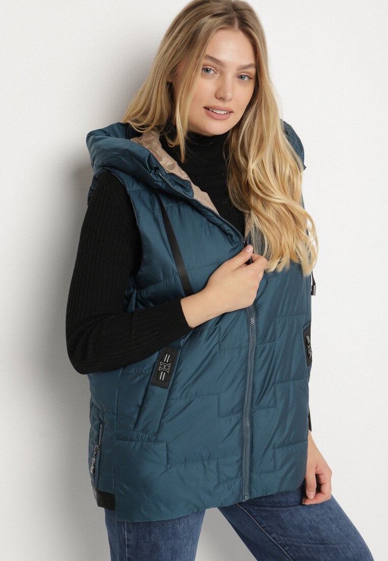 Niebieska Pikowana Kamizelka z Kapturem i Sznurkami Imvila