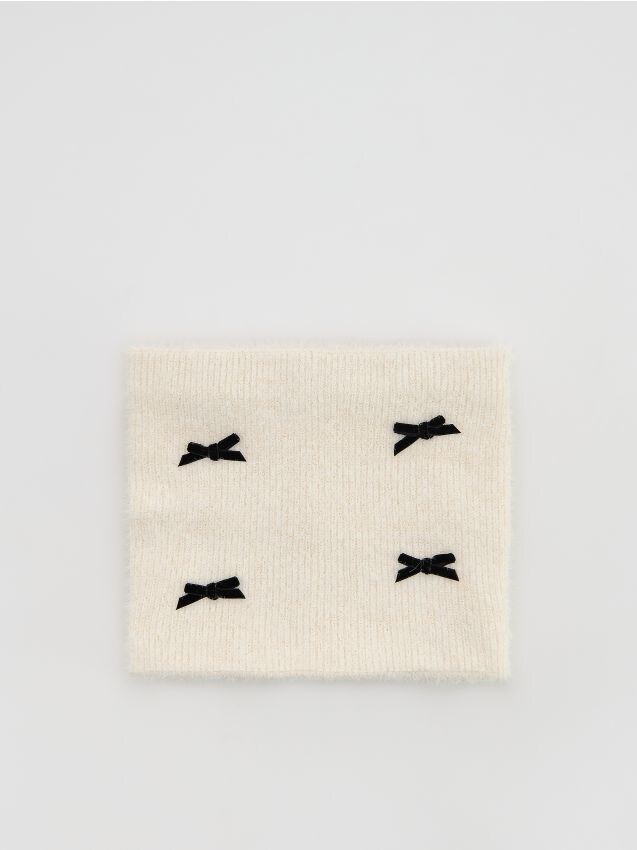 Reserved - Dzianinowy komin w kokardki - złamana biel