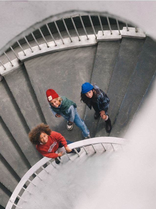 Reserved - Czapka z naszywką - czerwony