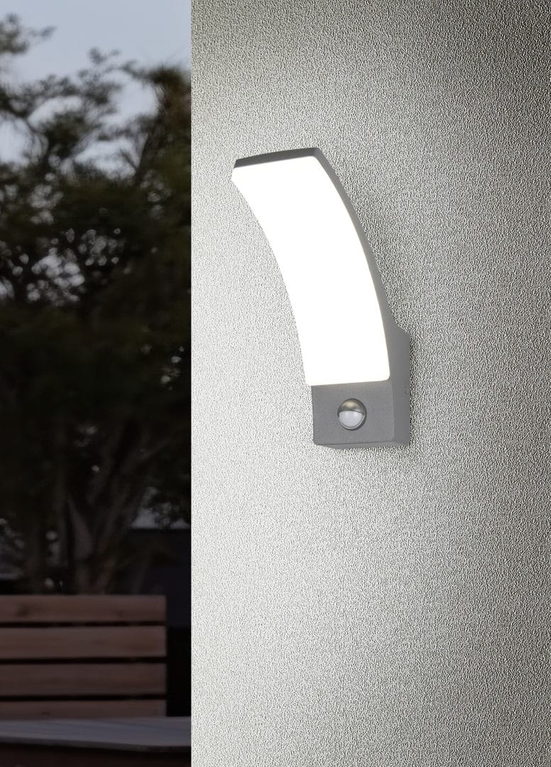 RL Light BEJA R23359142 wygięty kinkiet zewnętrzny z czujnikiem ruchu antracyt LED 12,5W 4000K IP44