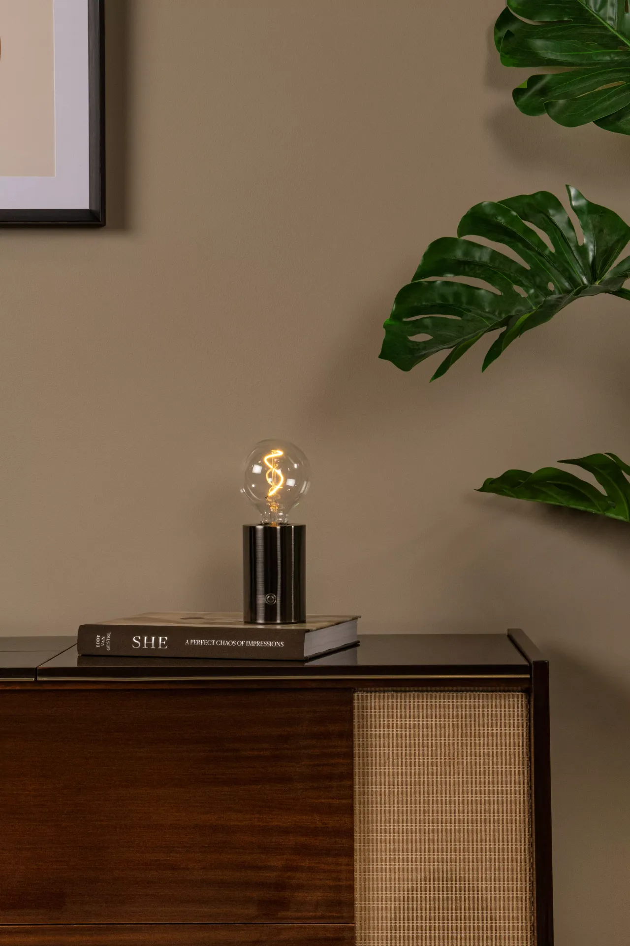 VIVO 52502/01/08 lampa nocna satyna LED 1W E27 ładowanie USB ściemniacz dotykowy