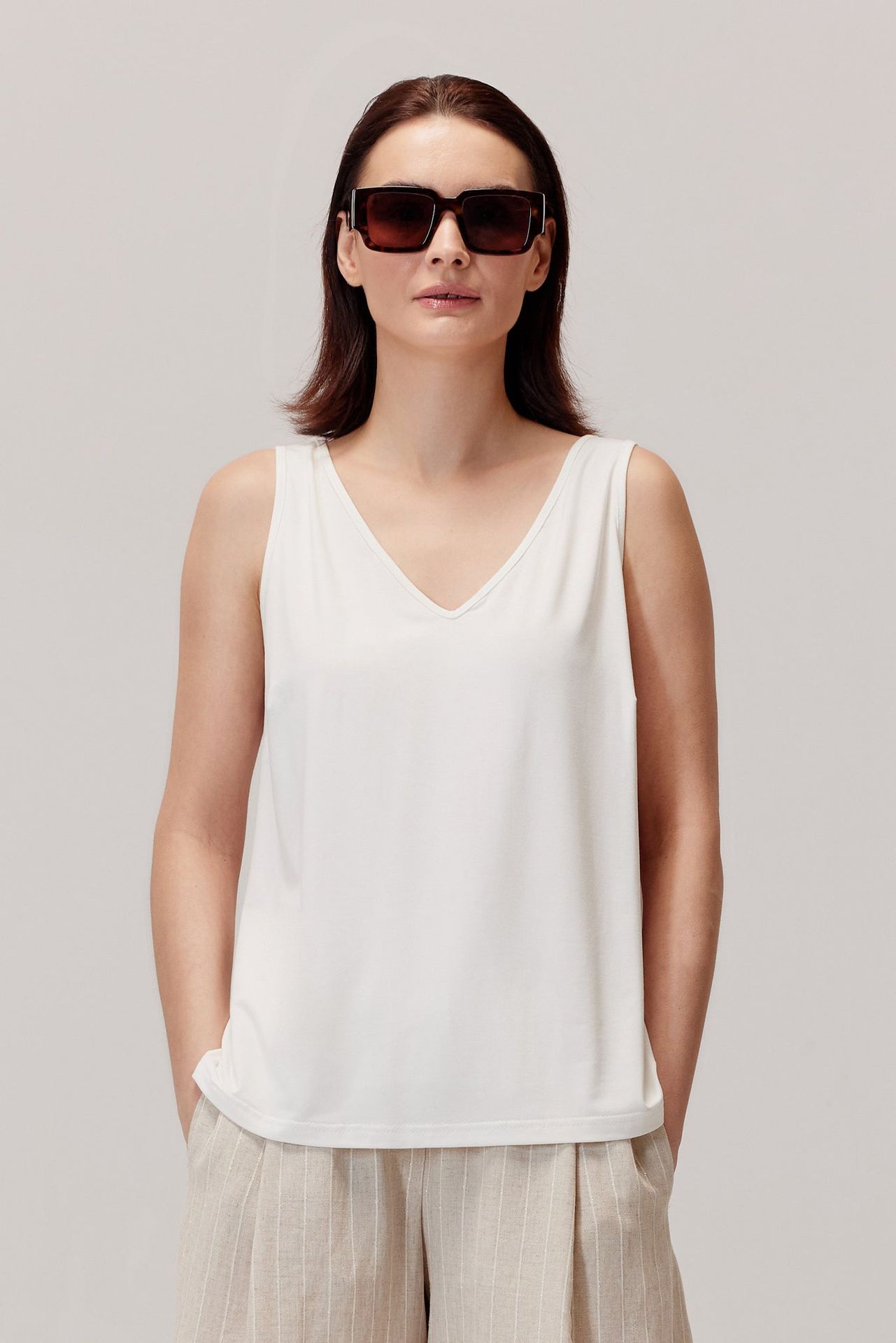 Top wiskozowy Mikel biały