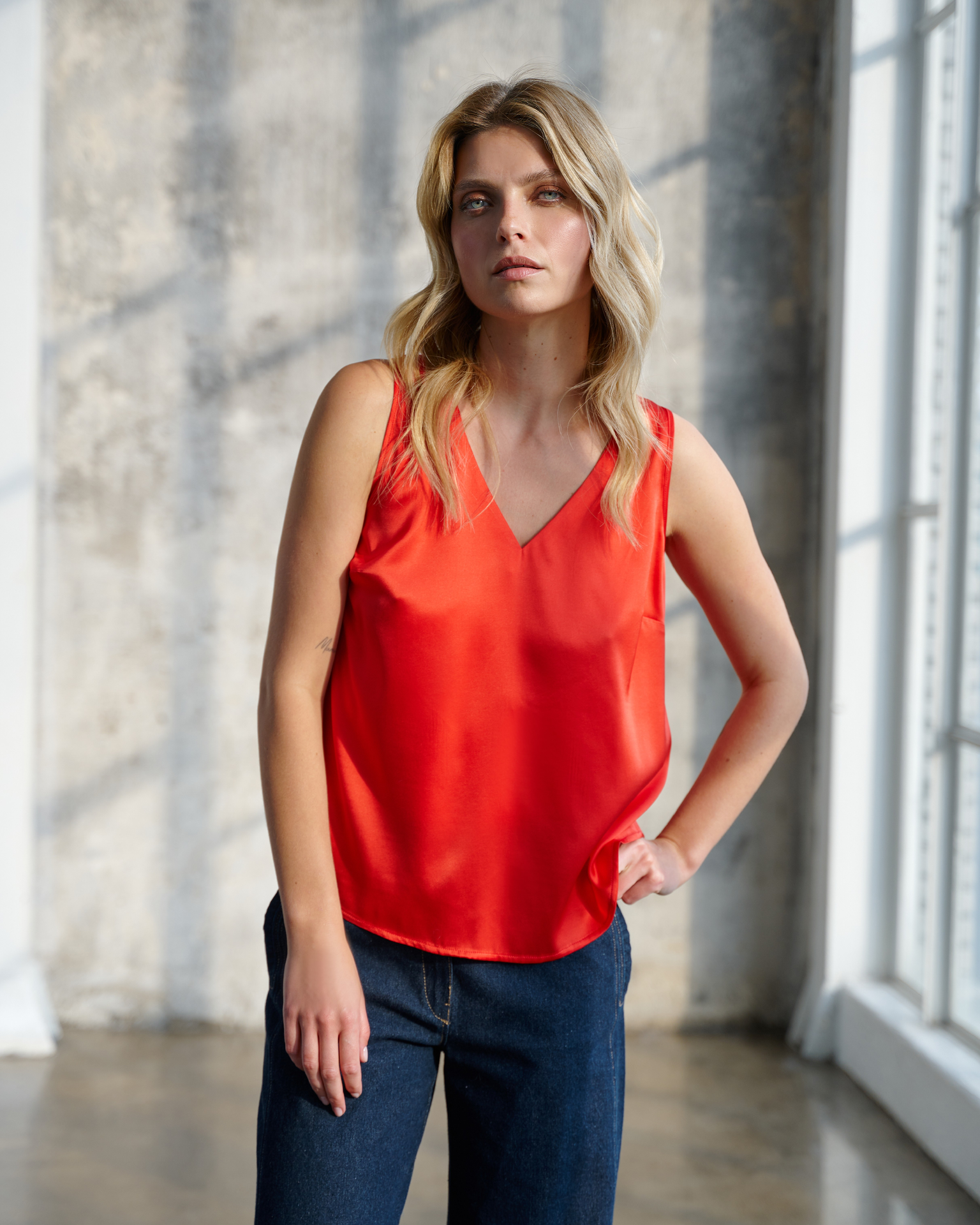 Jedwabny top Este Czerwony