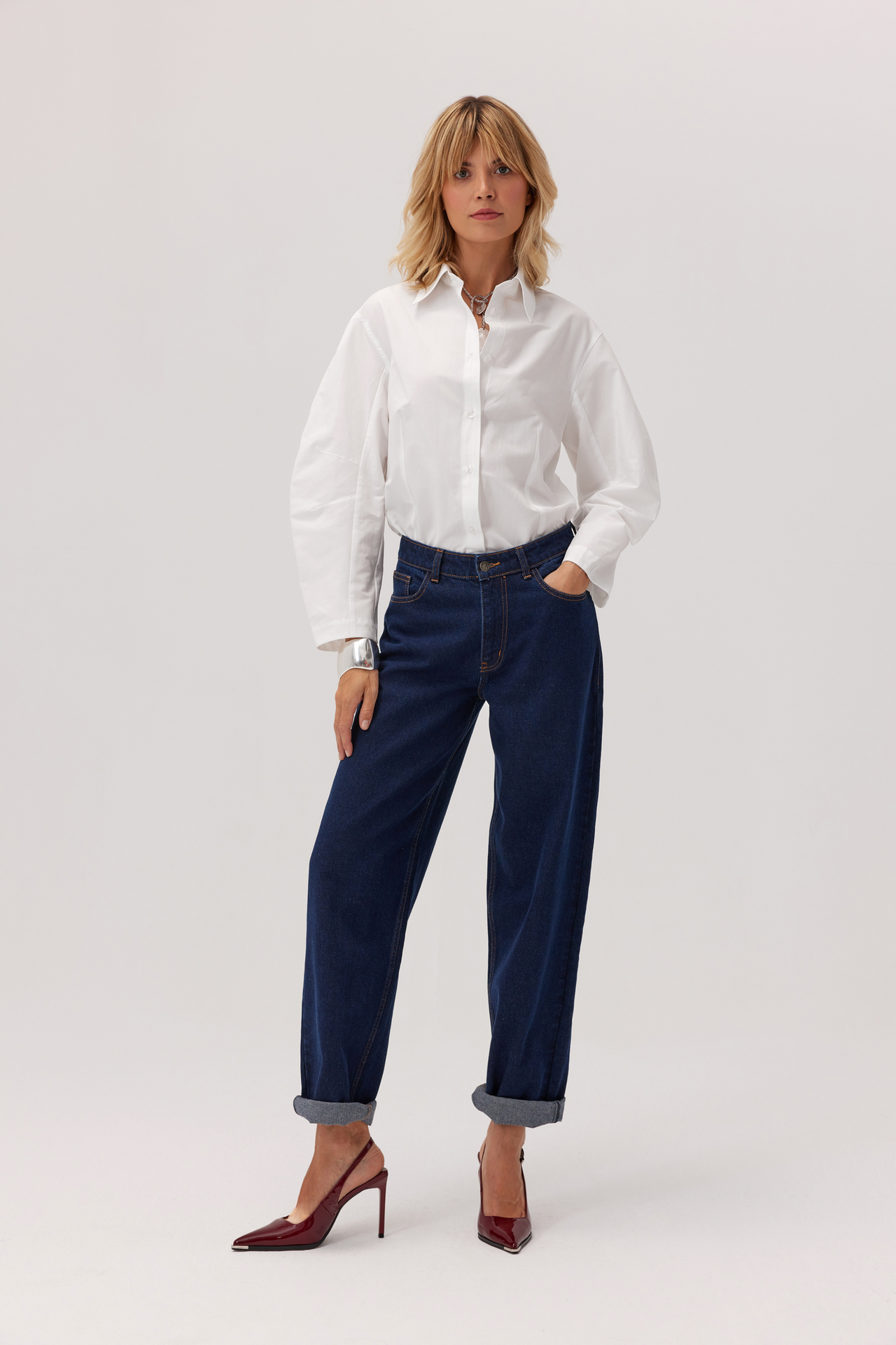 Koszula z nowoczesnymi rękawami Crush biała