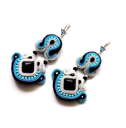 Sutaszowe kolczyki GUISA