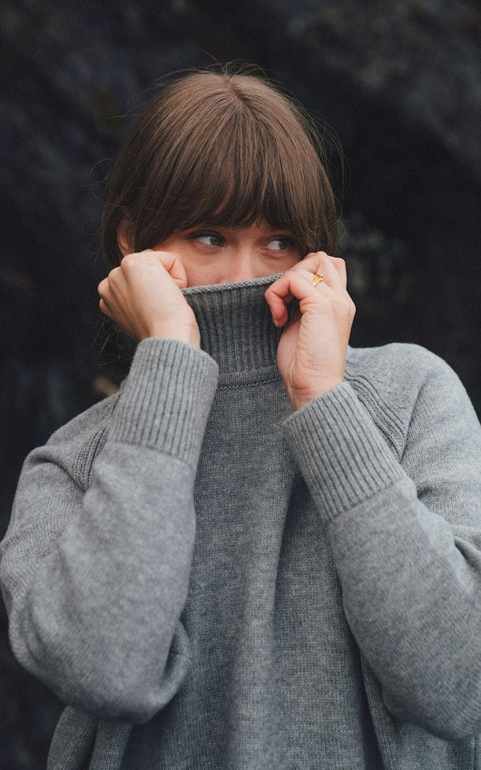 IRBIS Szary Wełniany Sweter Oversize z Golfem 100% Wełny Merino RWS